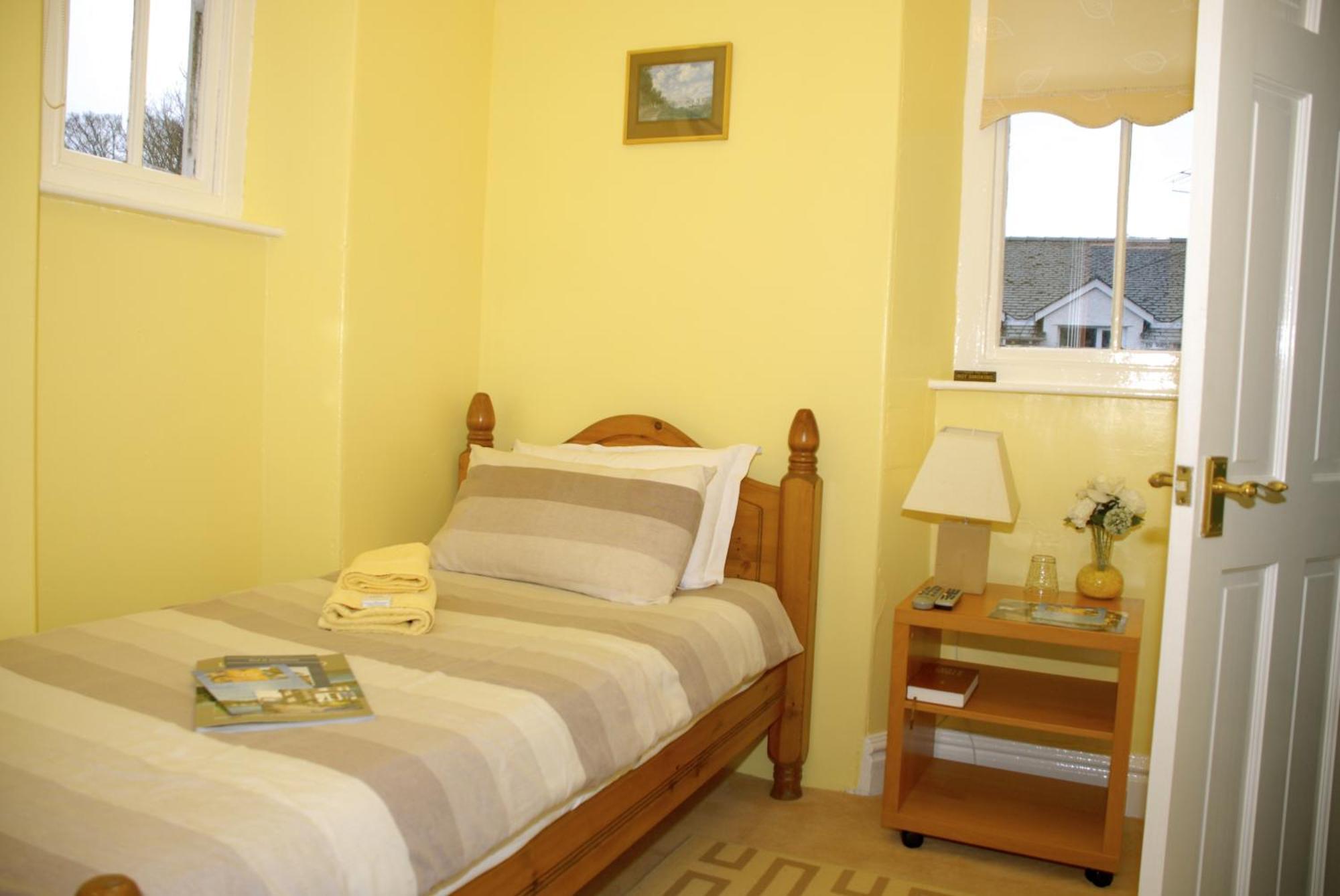 ווינדרמר Adam Place Guest House מראה חיצוני תמונה