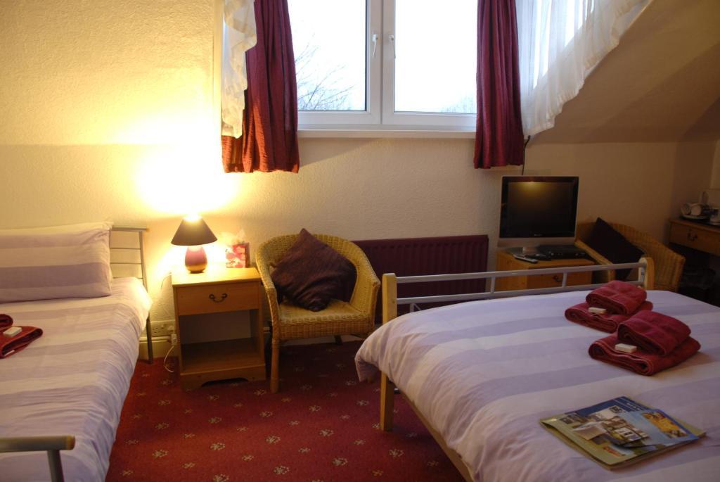 ווינדרמר Adam Place Guest House חדר תמונה